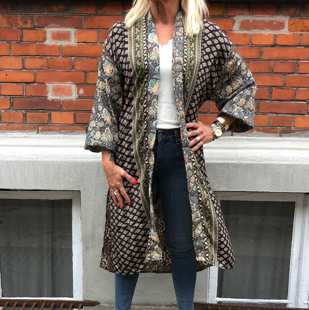 Luna Long Kimono - Black